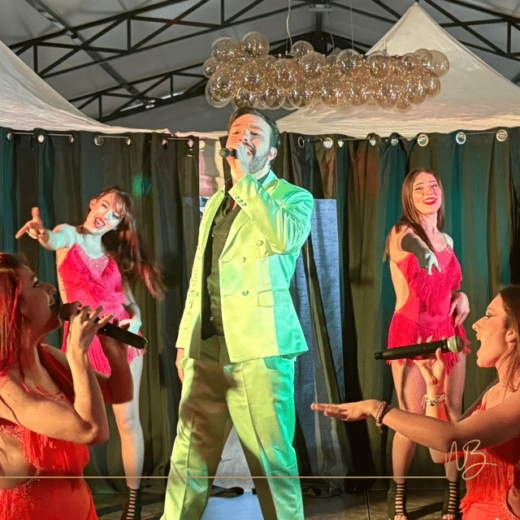 &#x2728;&#x00A0;Retour&#x20;sur&#x20;notre&#x20;incroyable&#x20;soir&#x00E9;e&#x20;Murder&#x20;Party&#x20;&#x201C;Cabaret&#x20;&#x00AB;&#x00A0;&#x21;&#x00A0;&#x1F3AD;&#x1F575;&#xFE0F;&#x200D;&#x2640;&#xFE0F;