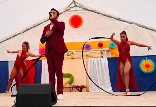 &#x1F30D;&#x2728;&#x20;Spectacle&#x20;&#x201C;Autour&#x20;du&#x20;Monde&#x201D;&#x20;&#x2013;&#x20;Thorenc&#x20;&#x2728;&#x1F30D;