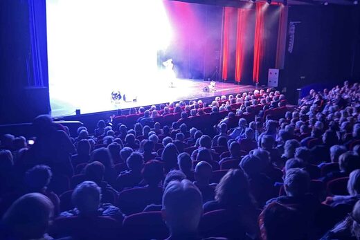 🎭 Théâtre de Grasse complet… et une standing ovation.